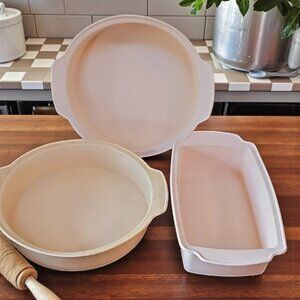3 piece KitchenAid light pink silicone baking pans 2 round forms 1 rectangle